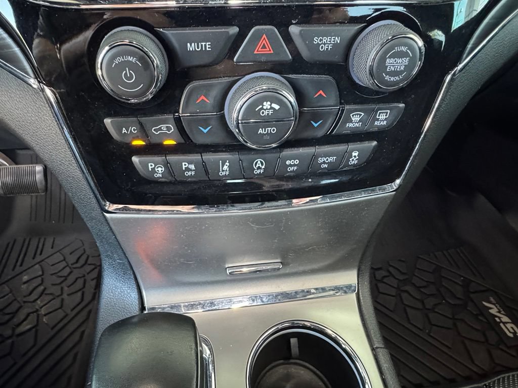 Used 2021 Jeep Grand Cherokee Limited w/ Luxury Group II AWD/4WD image 31
