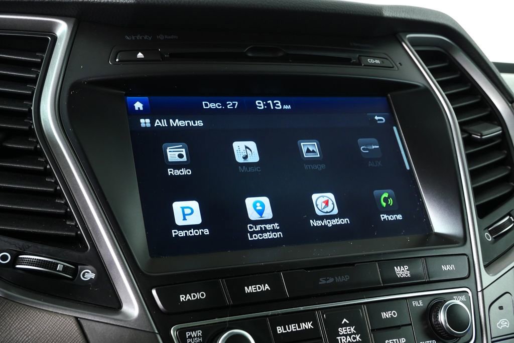 Used 2017 Hyundai Santa Fe Limited image 18