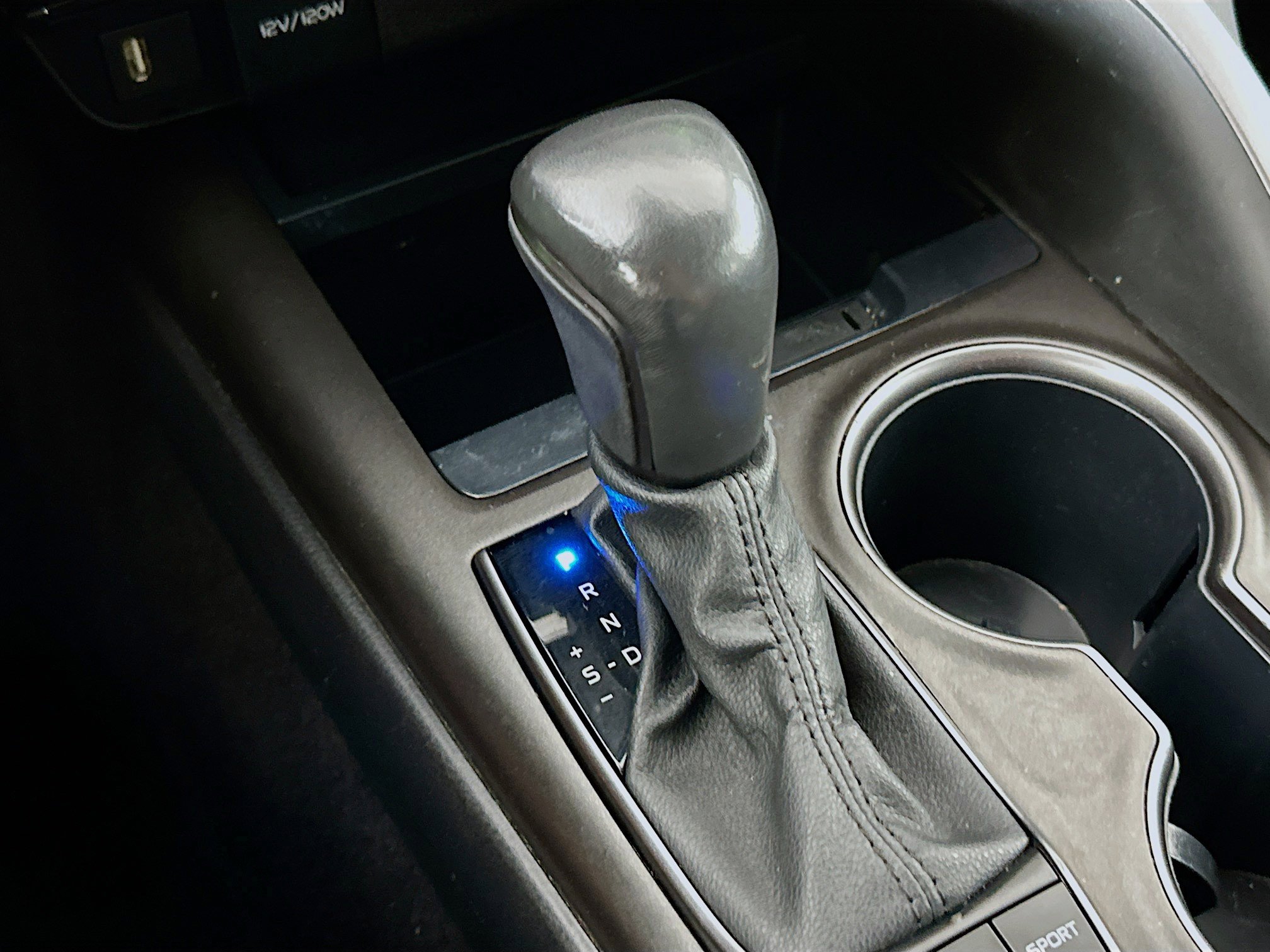 Used 2023 Toyota Camry SE FWD image 23