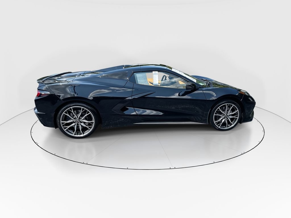 Used 2023 Chevrolet Corvette Stingray Premium Conv w/ Z51 Performance Package RWD image 9
