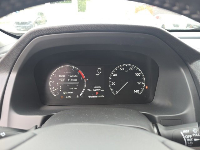 Certified 2025 Honda Ridgeline Sport image 12