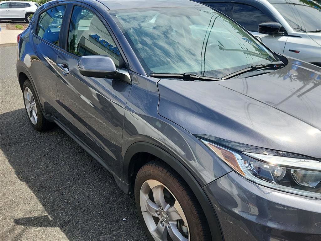 Used 2020 Honda HR-V LX image 2