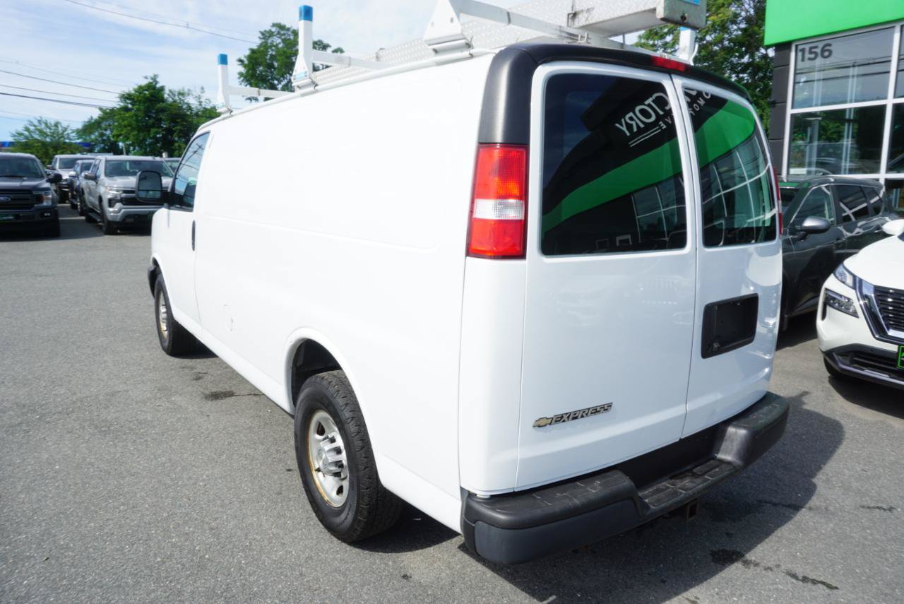 Used 2021 Chevrolet Express 2500 w/ Enhanced Convenience Package RWD image 8