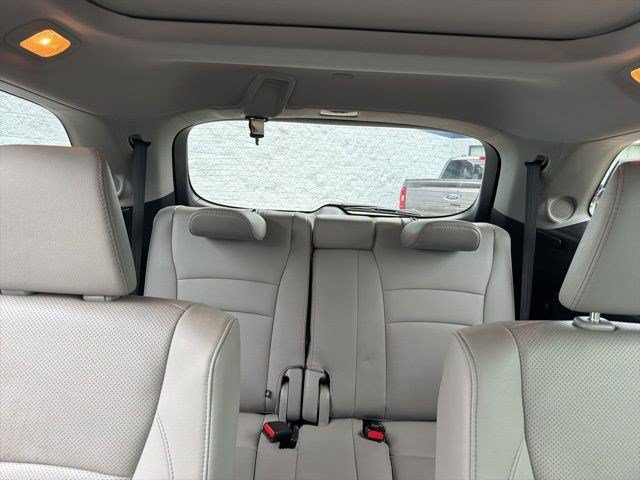 Used 2019 Honda Pilot Elite image 33