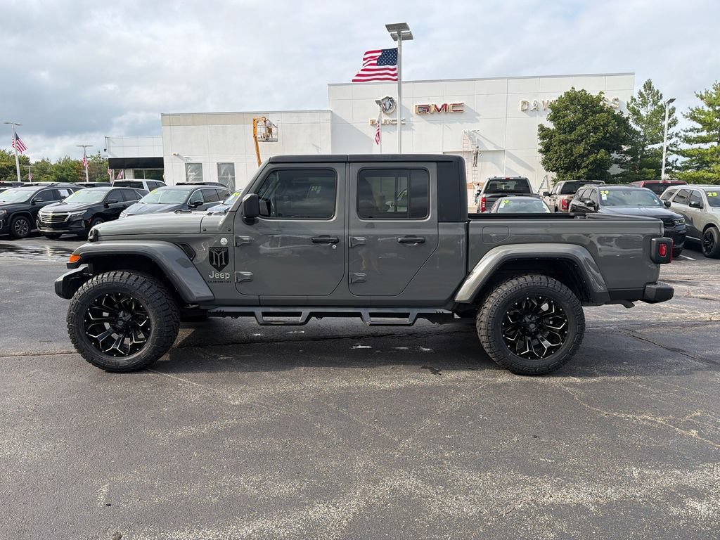 Used 2021 Jeep Gladiator Overland AWD/4WD image 8