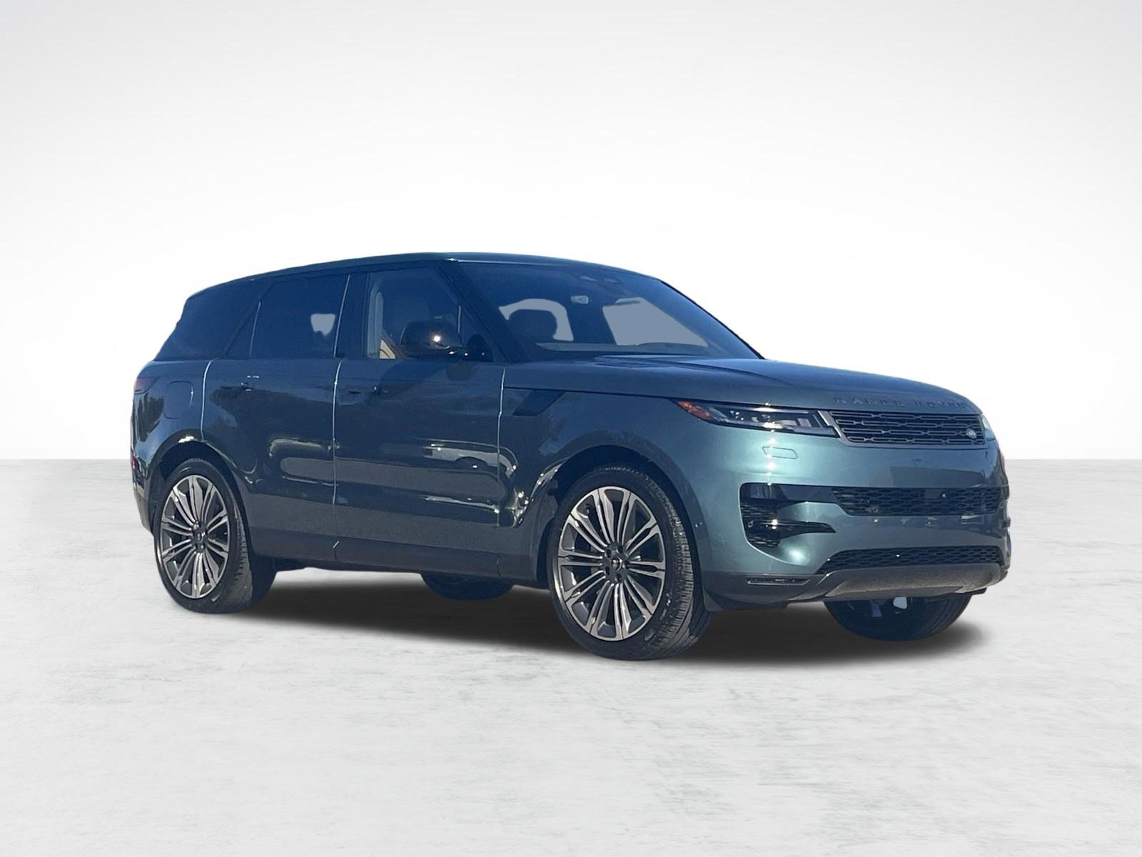 Used 2025 Land Rover Range Rover Sport SE AWD/4WD image 6