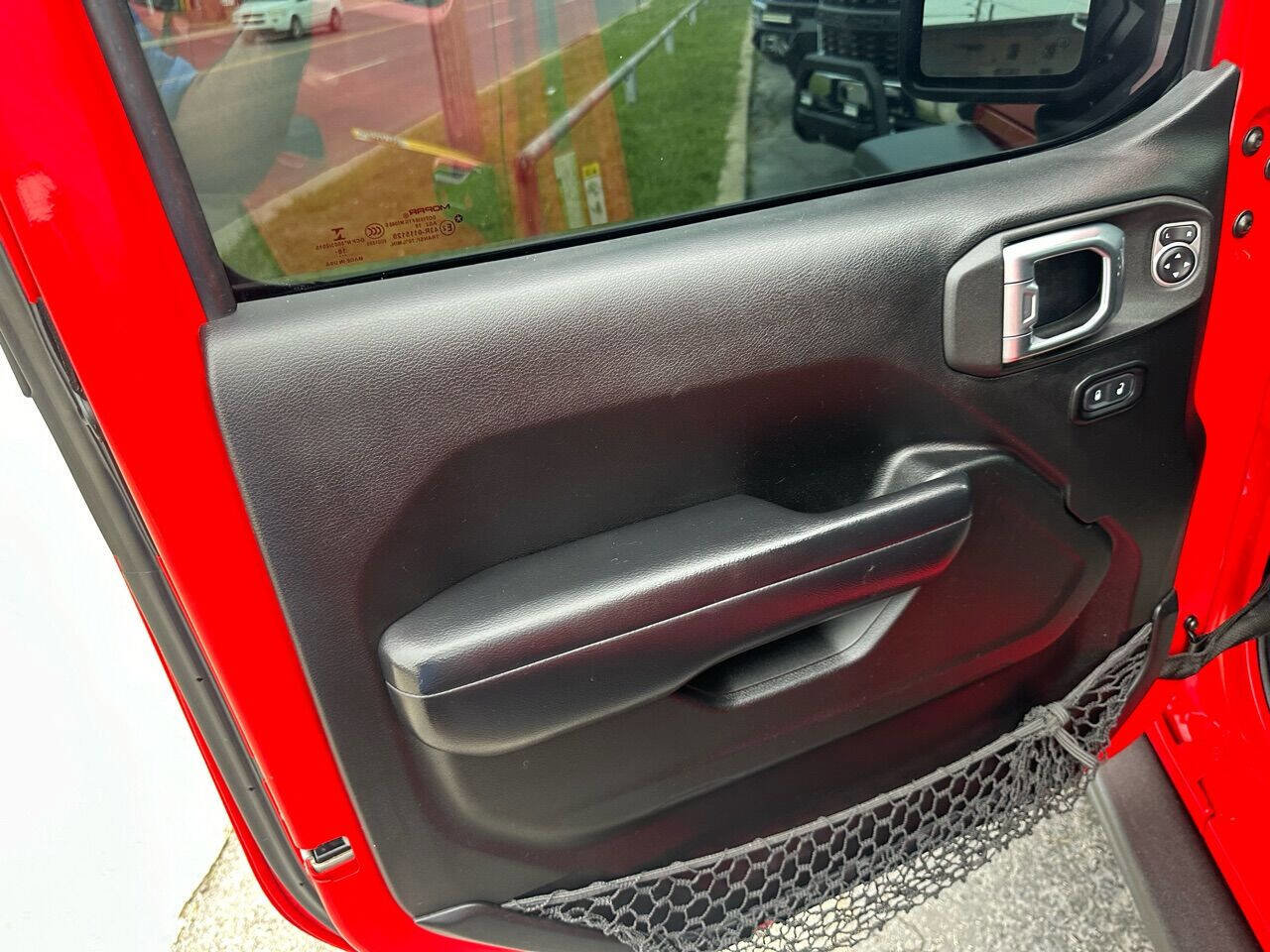 Used 2019 Jeep Wrangler Unlimited Sport S image 13