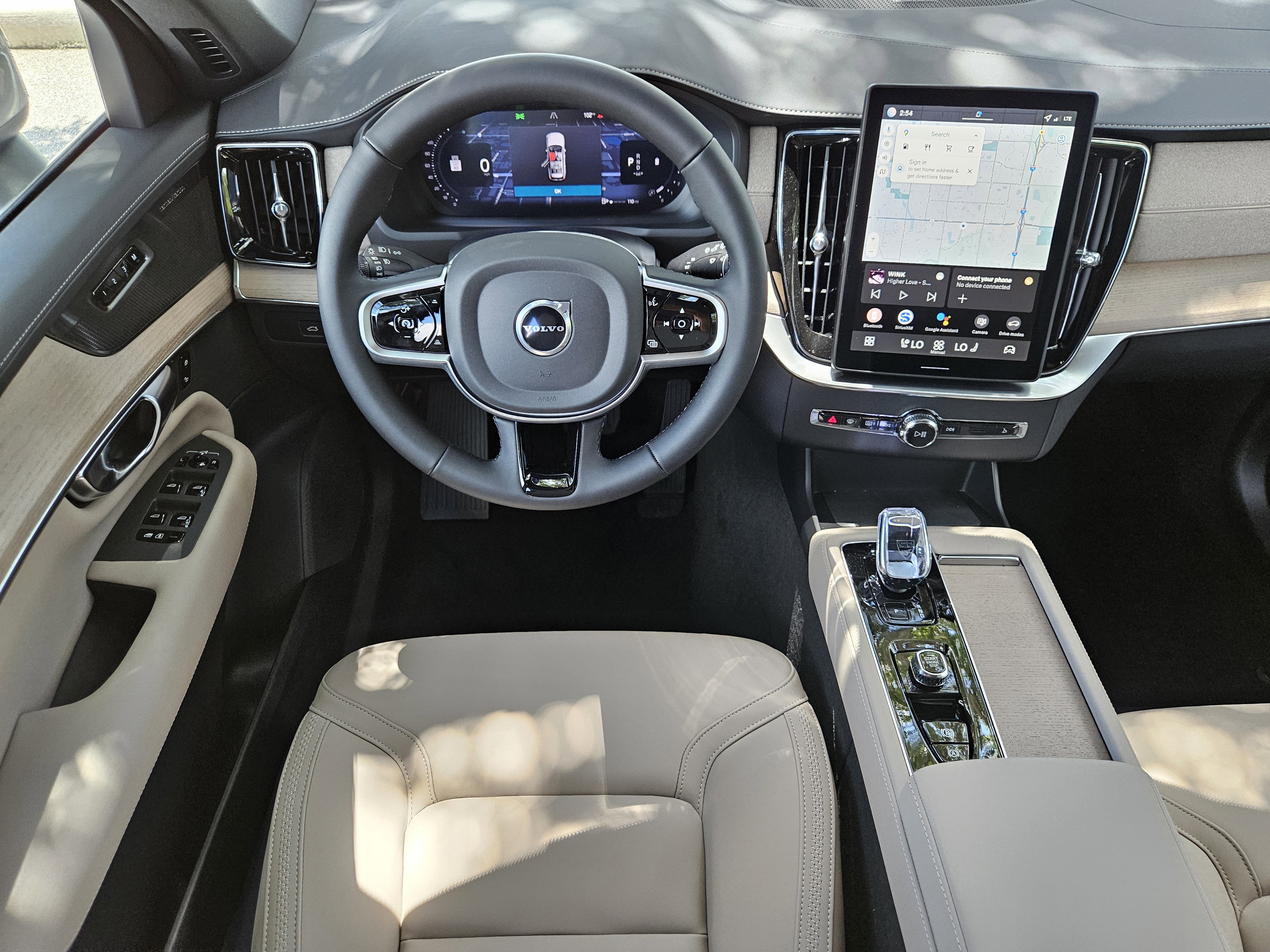 New 2026 Volvo XC90 B5 Plus image 17