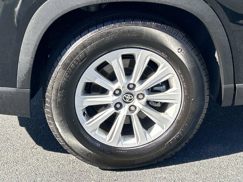 Used 2024 Toyota Grand Highlander FWD image 8