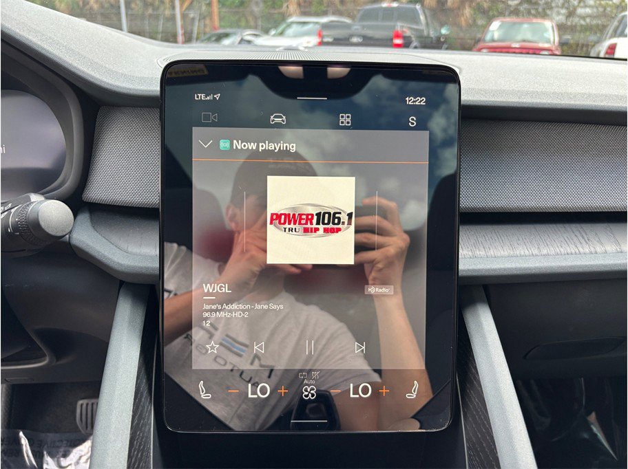 Used 2021 Polestar Polestar 2 image 30