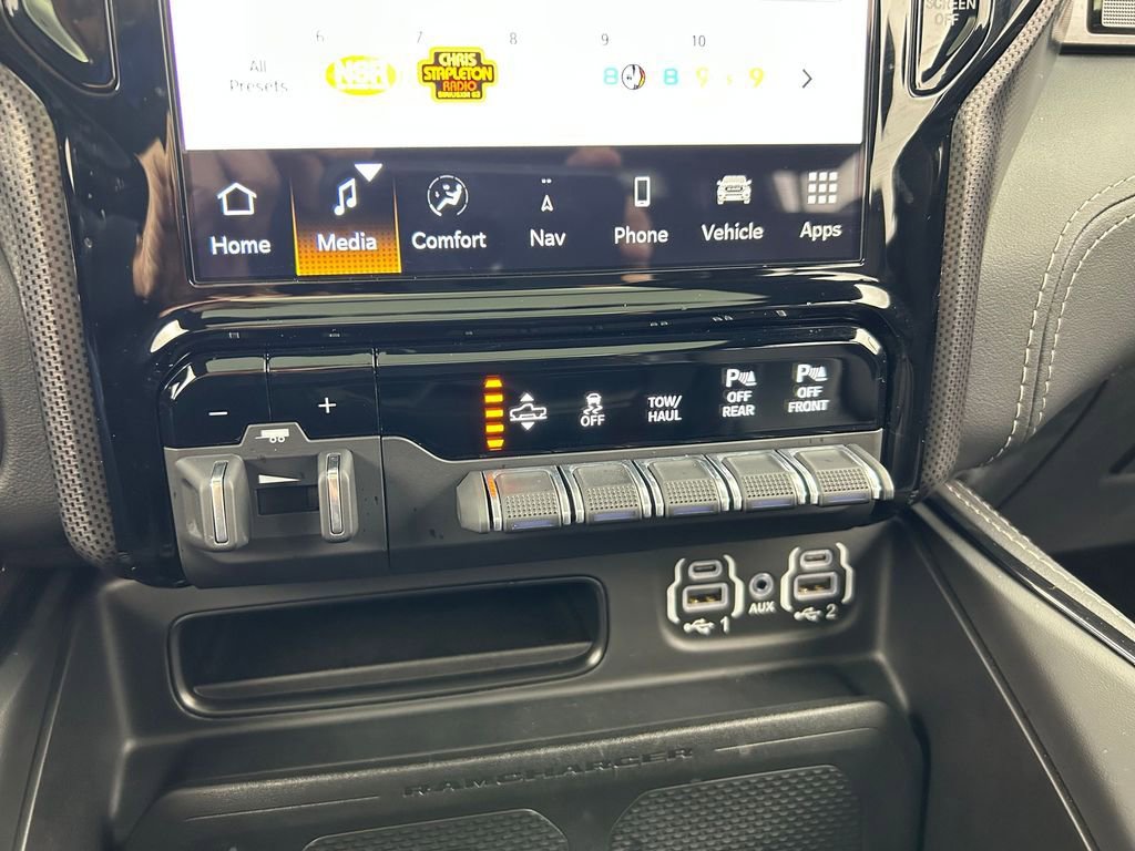 Used 2024 RAM 1500 Limited AWD/4WD image 30