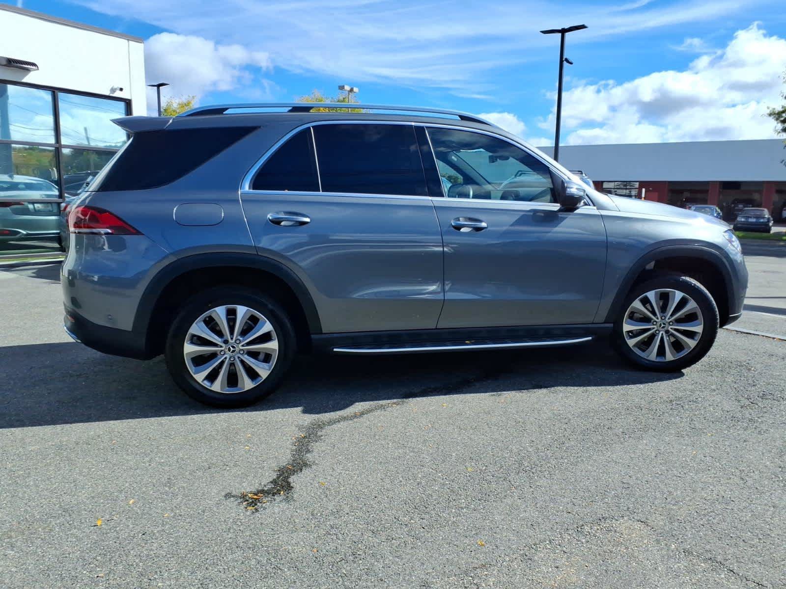 Used 2023 Mercedes-Benz GLE 350 4MATIC image 4