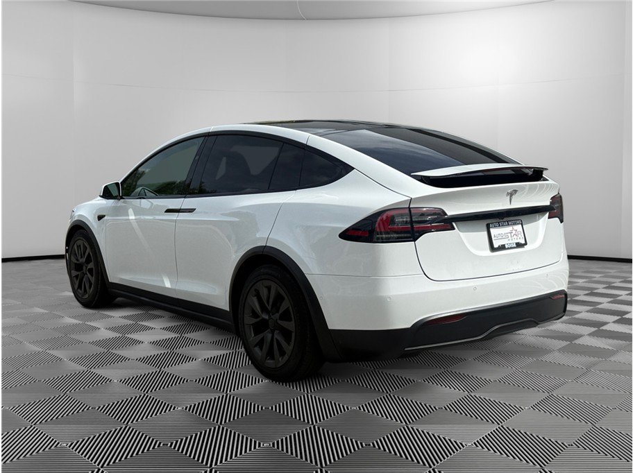 Used 2022 Tesla Model X AWD/4WD image 3