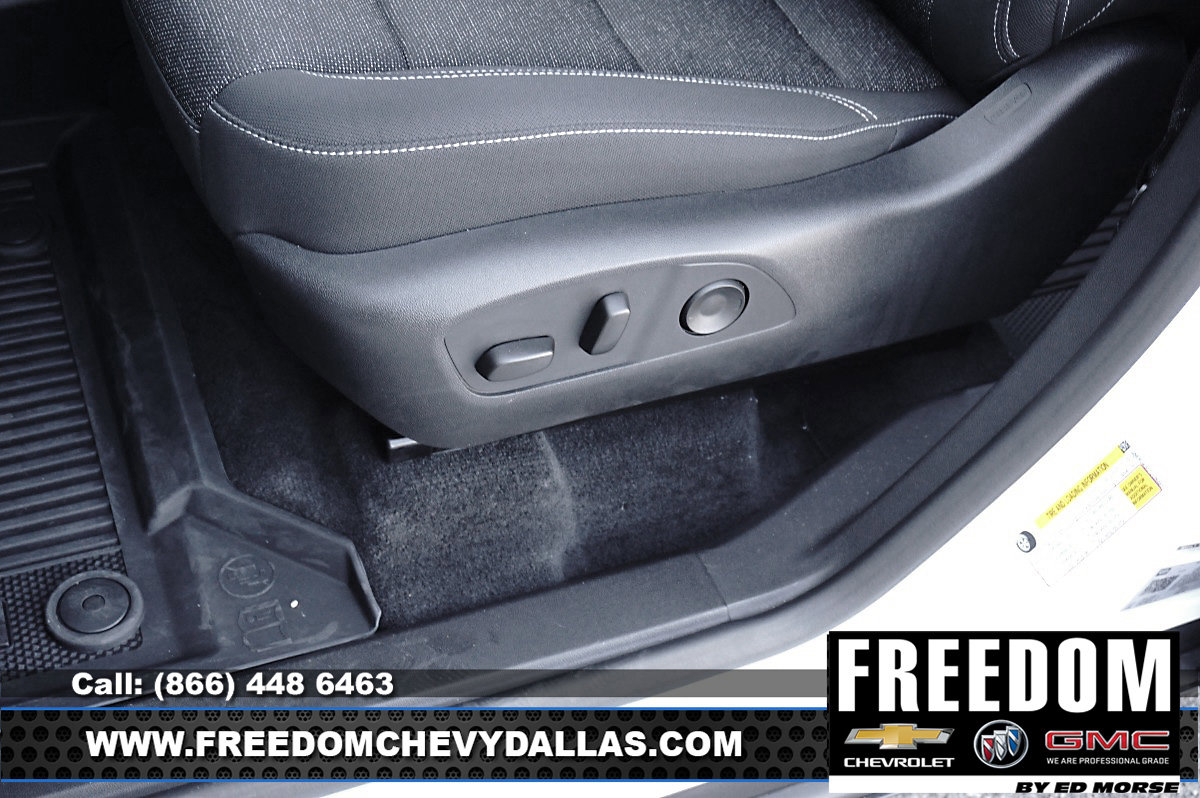 New 2026 Chevrolet Traverse LT w/ Driver Confidence Package FWD image 36
