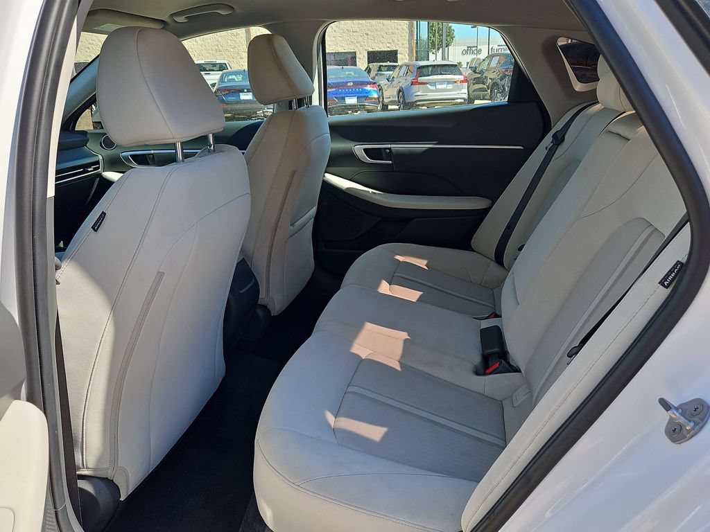 Used 2025 Hyundai Sonata SEL FWD image 28
