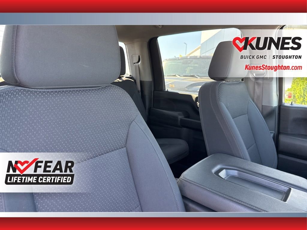 Used 2024 Chevrolet Silverado 3500 W/T image 44