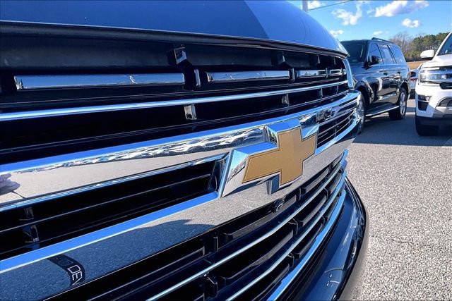 Used 2022 Chevrolet Tahoe LT w/ LT Signature Plus Package AWD/4WD image 32