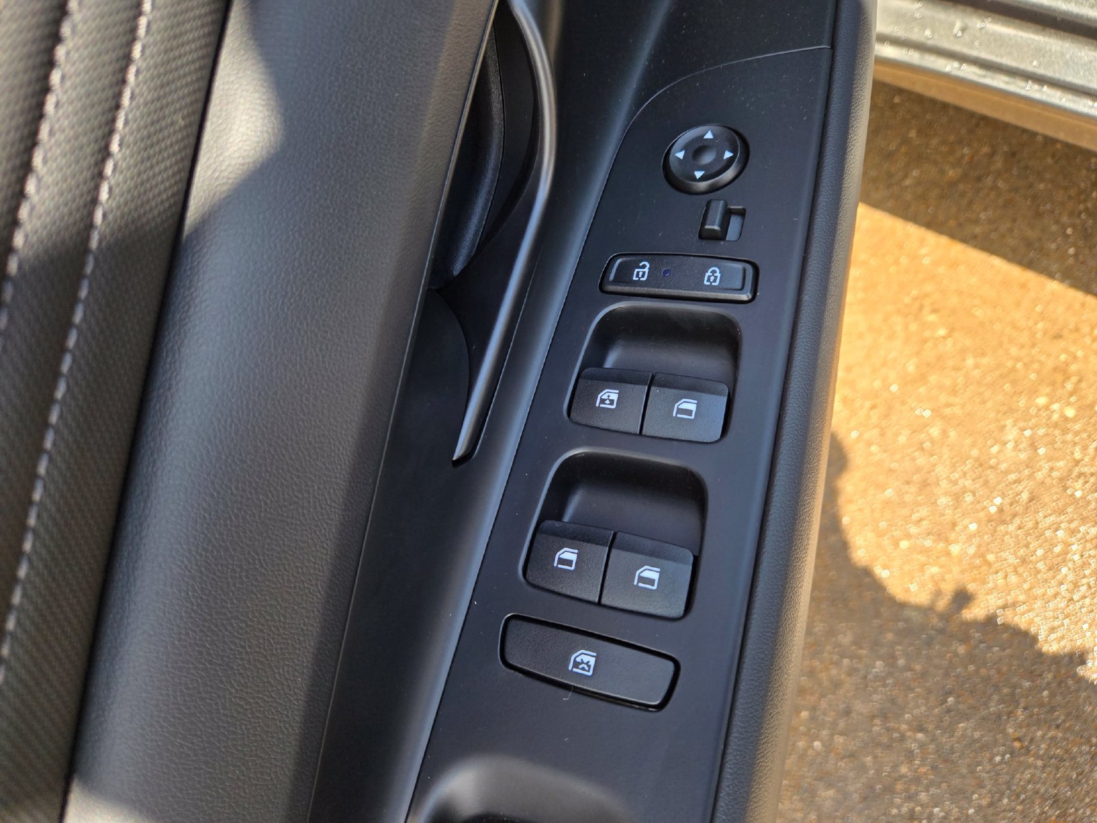 New 2026 Hyundai Elantra SEL Sport Premium FWD image 19