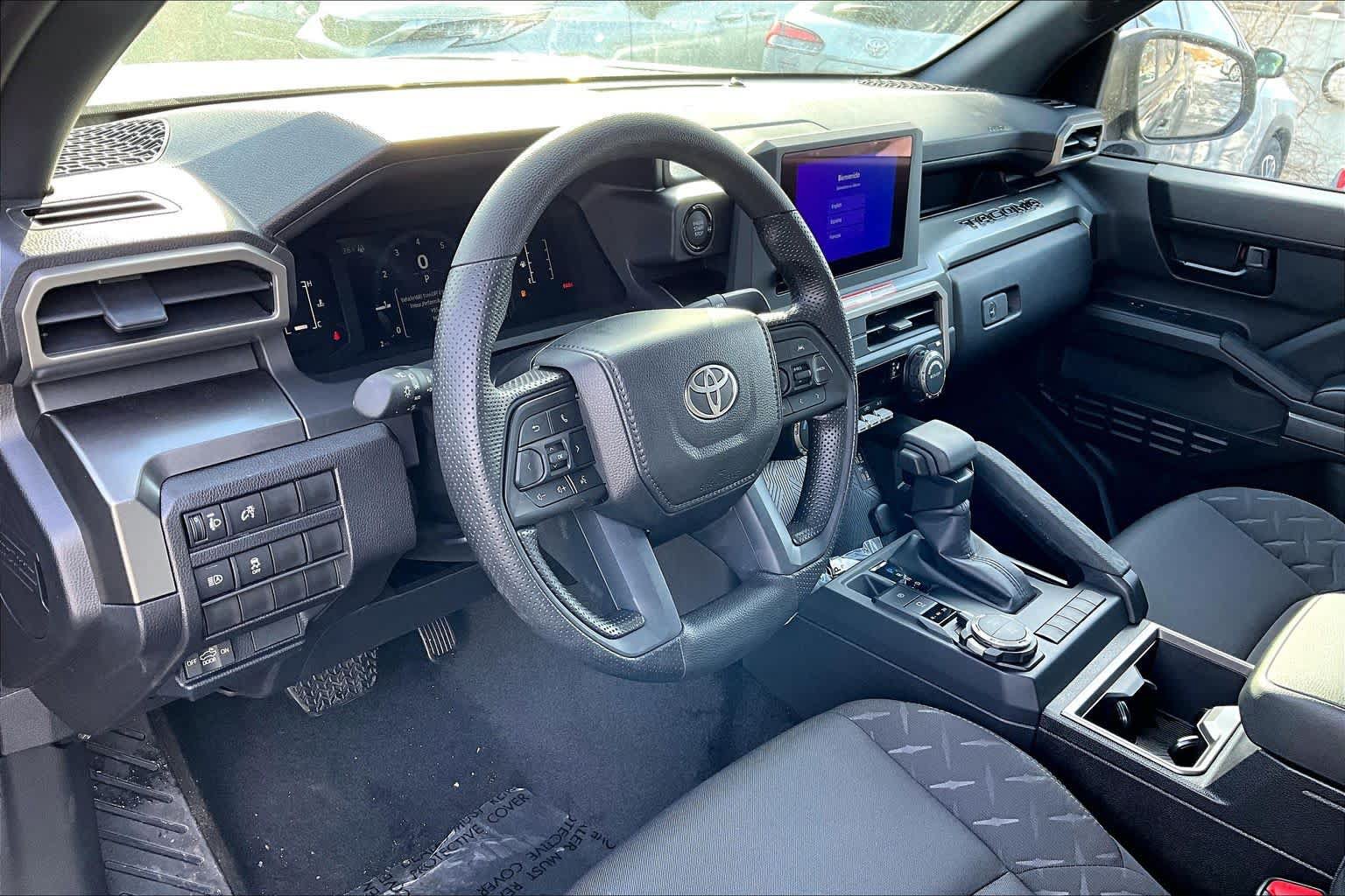Used 2026 Toyota Tacoma SR5 AWD/4WD image 8