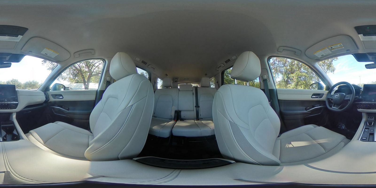 Used 2026 Nissan Pathfinder SL FWD image 44