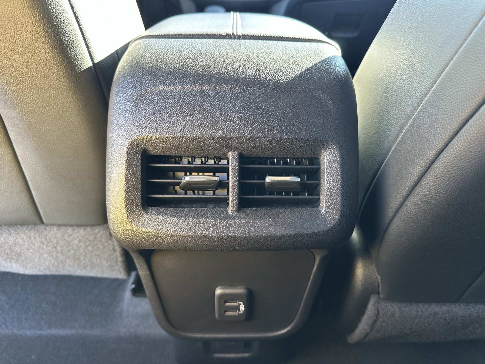 Certified 2022 Chevrolet Equinox Premier w/ LPO, Floor Liner Package image 13