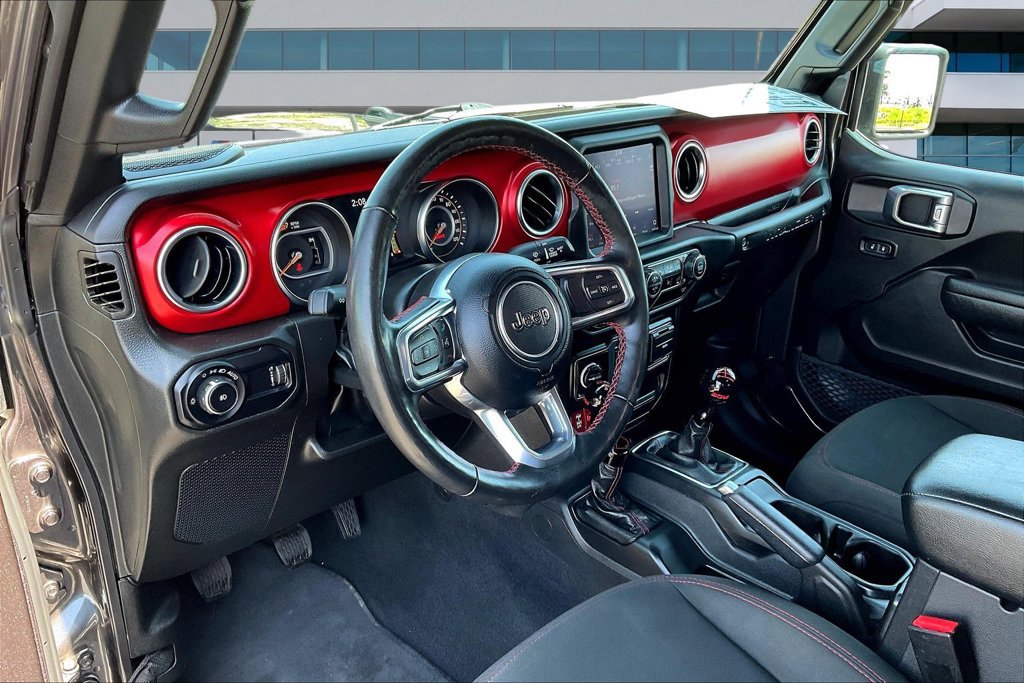 Used 2023 Jeep Wrangler Rubicon w/ Cold Weather Group AWD/4WD image 17