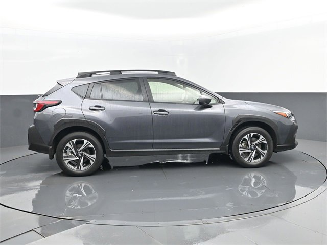 Used 2024 Subaru Crosstrek 2.0i Premium image 4