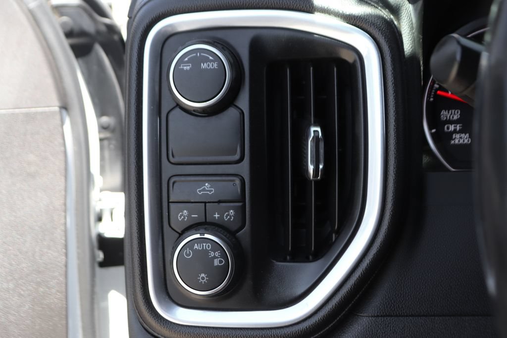 Used 2022 Chevrolet Silverado 1500 LT RWD image 19