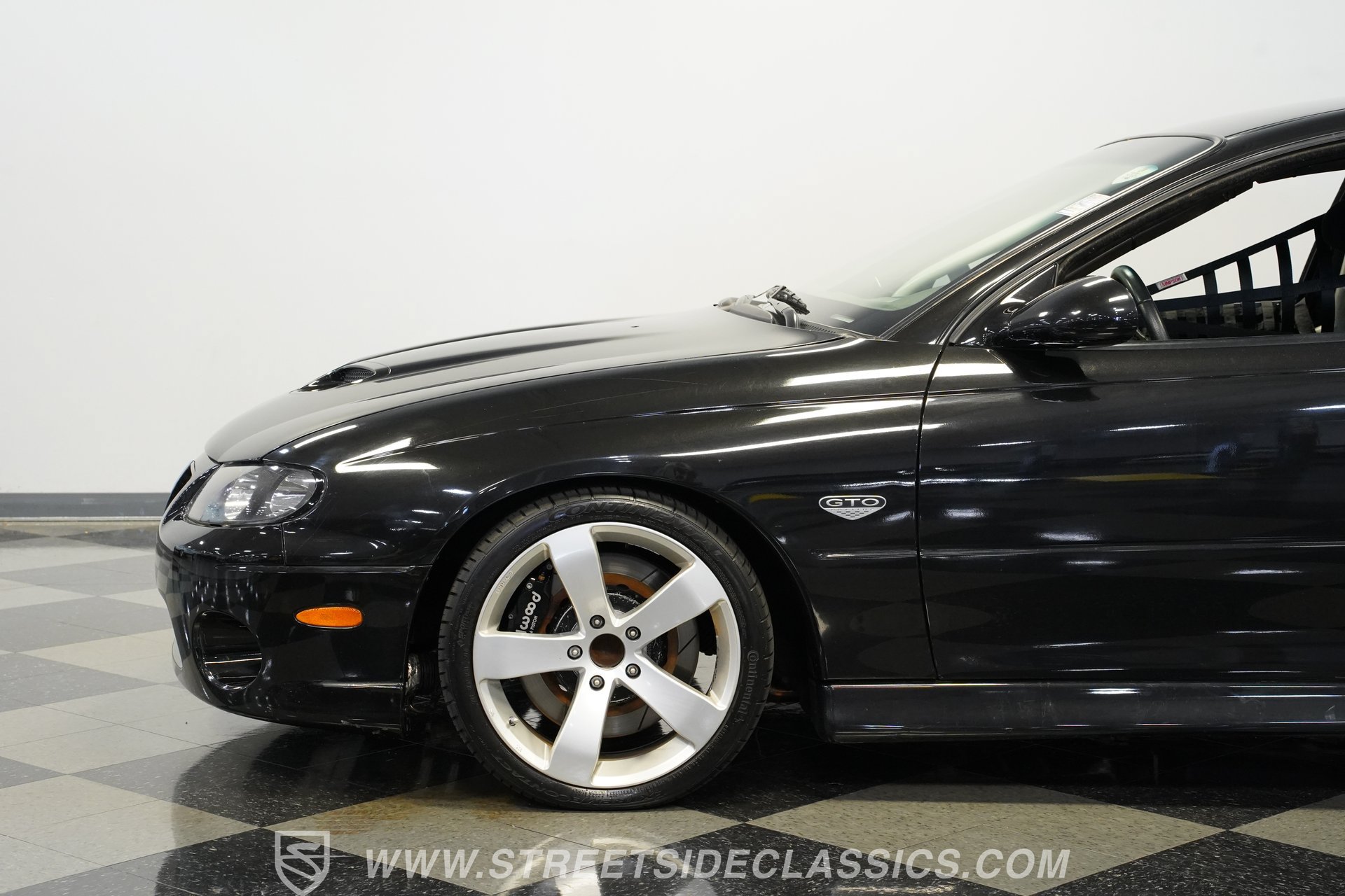 Used 2005 Pontiac GTO RWD image 24