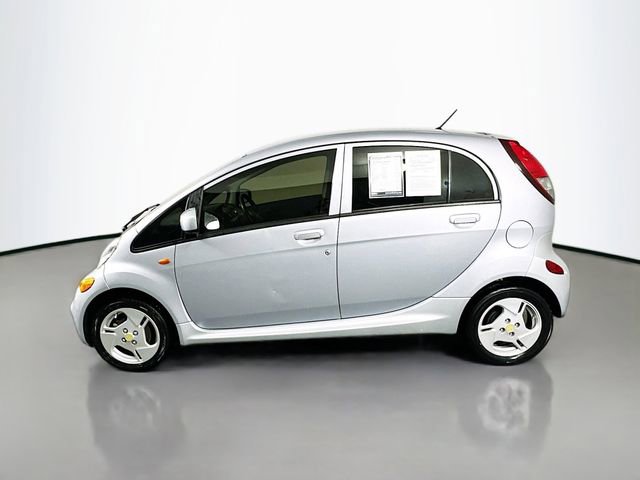 Used 2012 Mitsubishi i SE RWD image 4