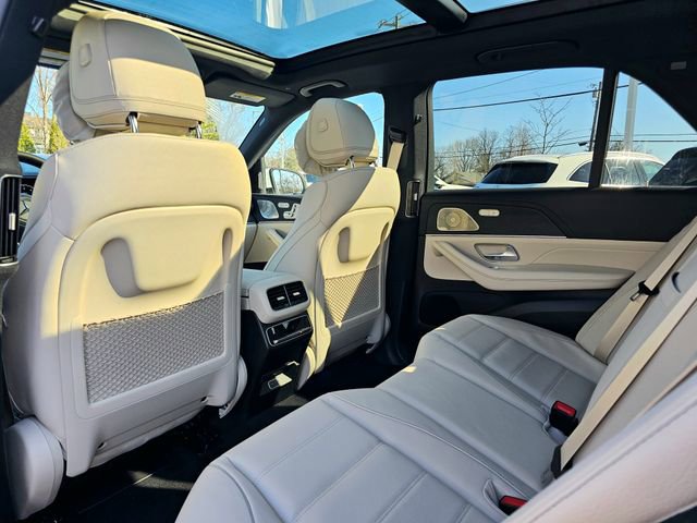 New 2026 Mercedes-Benz GLE 580 4MATIC image 22