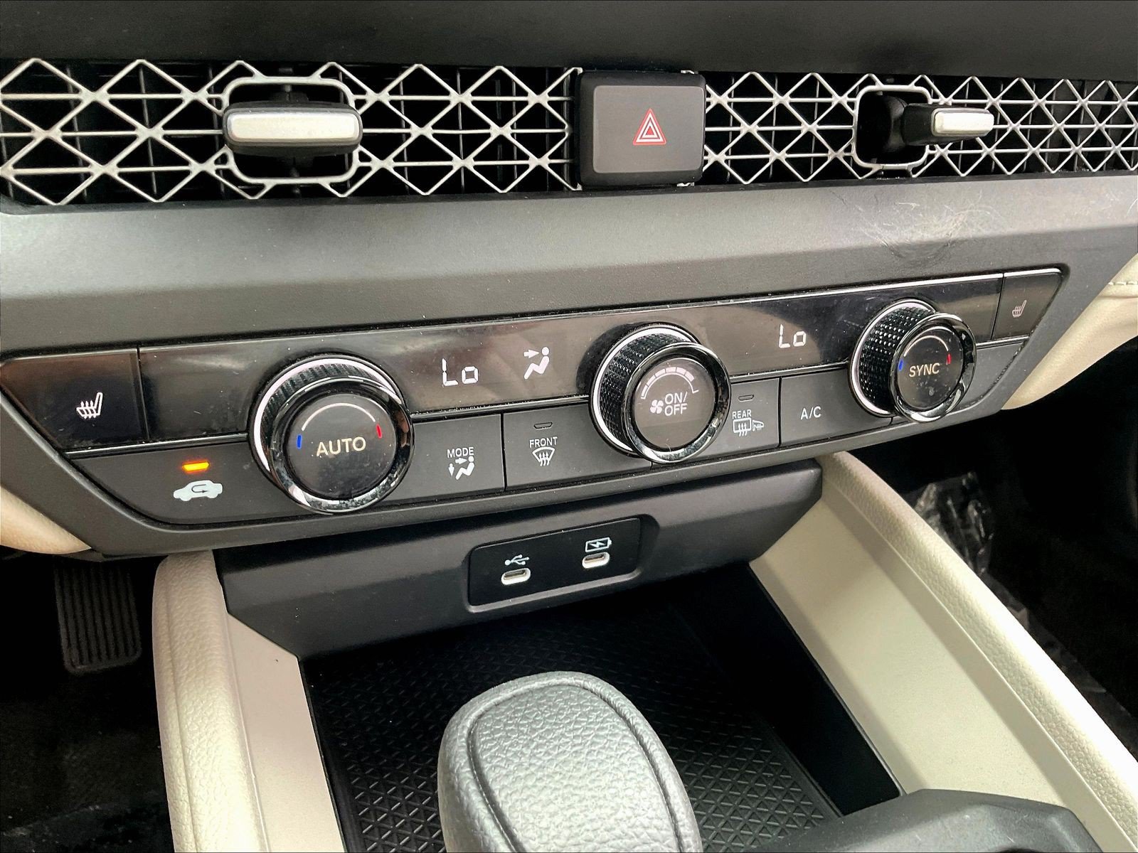 Used 2023 Honda Accord EX image 15