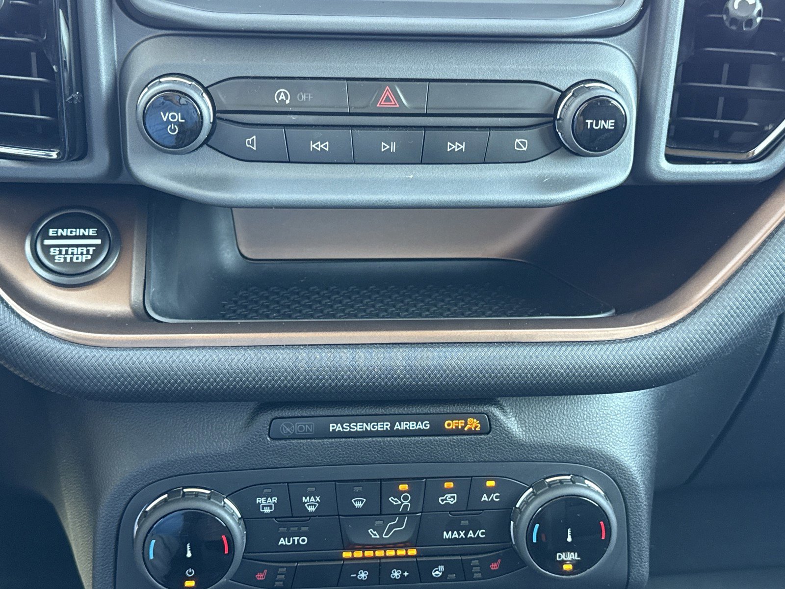 Used 2024 Ford Bronco Sport Outer Banks w/ Tech Package image 30