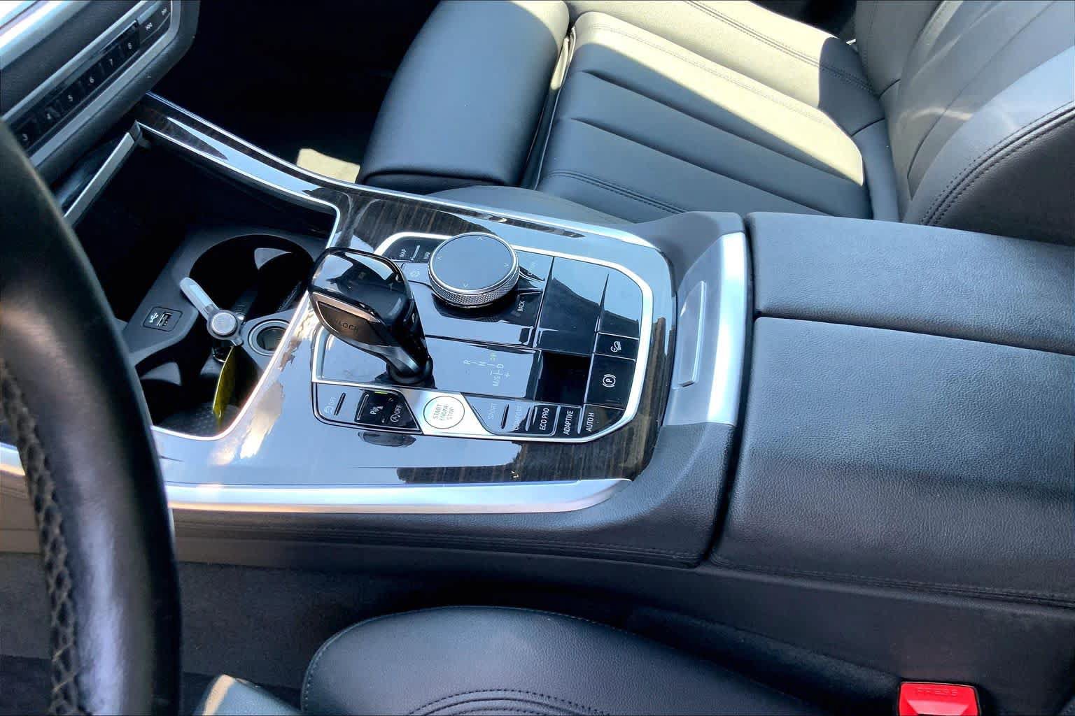 Used 2019 BMW X5 xDrive40i w/ Premium Package 2 AWD/4WD image 33