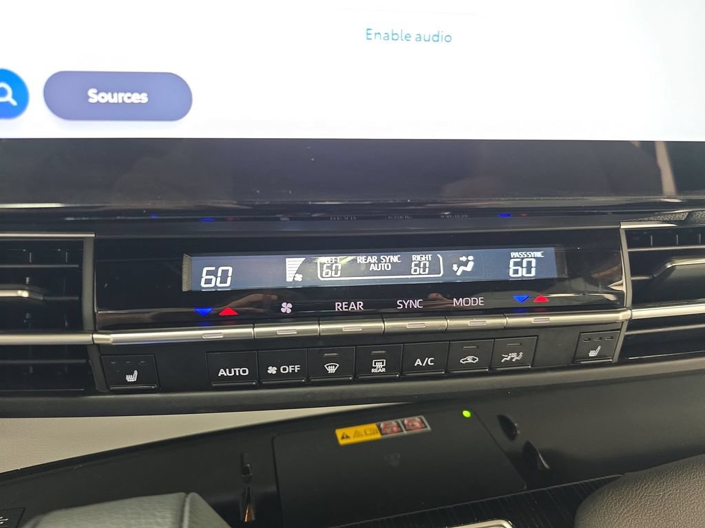 Certified 2025 Toyota Sienna XSE AWD/4WD image 26