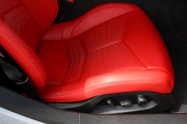 Certified 2024 Chevrolet Corvette Stingray Premium Conv w/ 3LT image 24