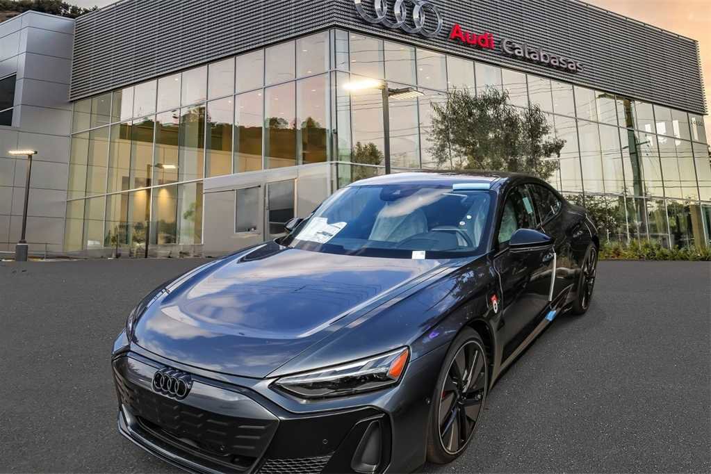 New 2026 Audi S e-tron GT Premium Plus image 1