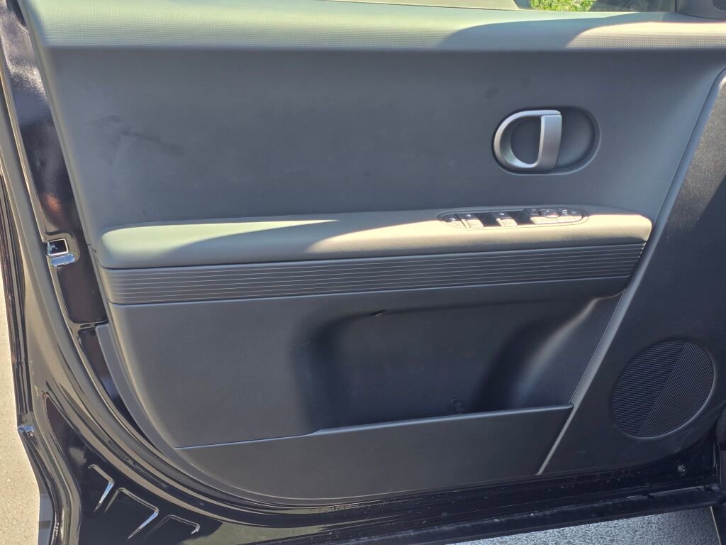 New 2025 Hyundai Ioniq 5 SEL image 29