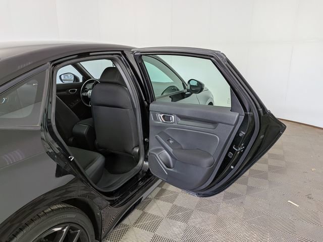 Used 2023 Honda Civic Sport image 29