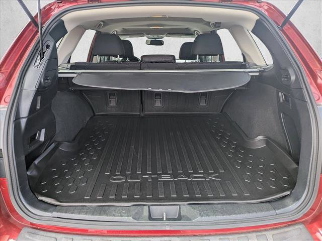 Used 2016 Subaru Outback 2.5i Premium AWD/4WD image 6