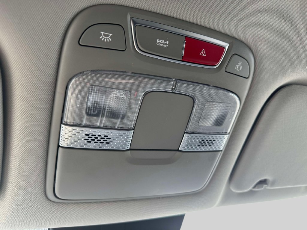 Used 2023 Kia Telluride S AWD/4WD image 31
