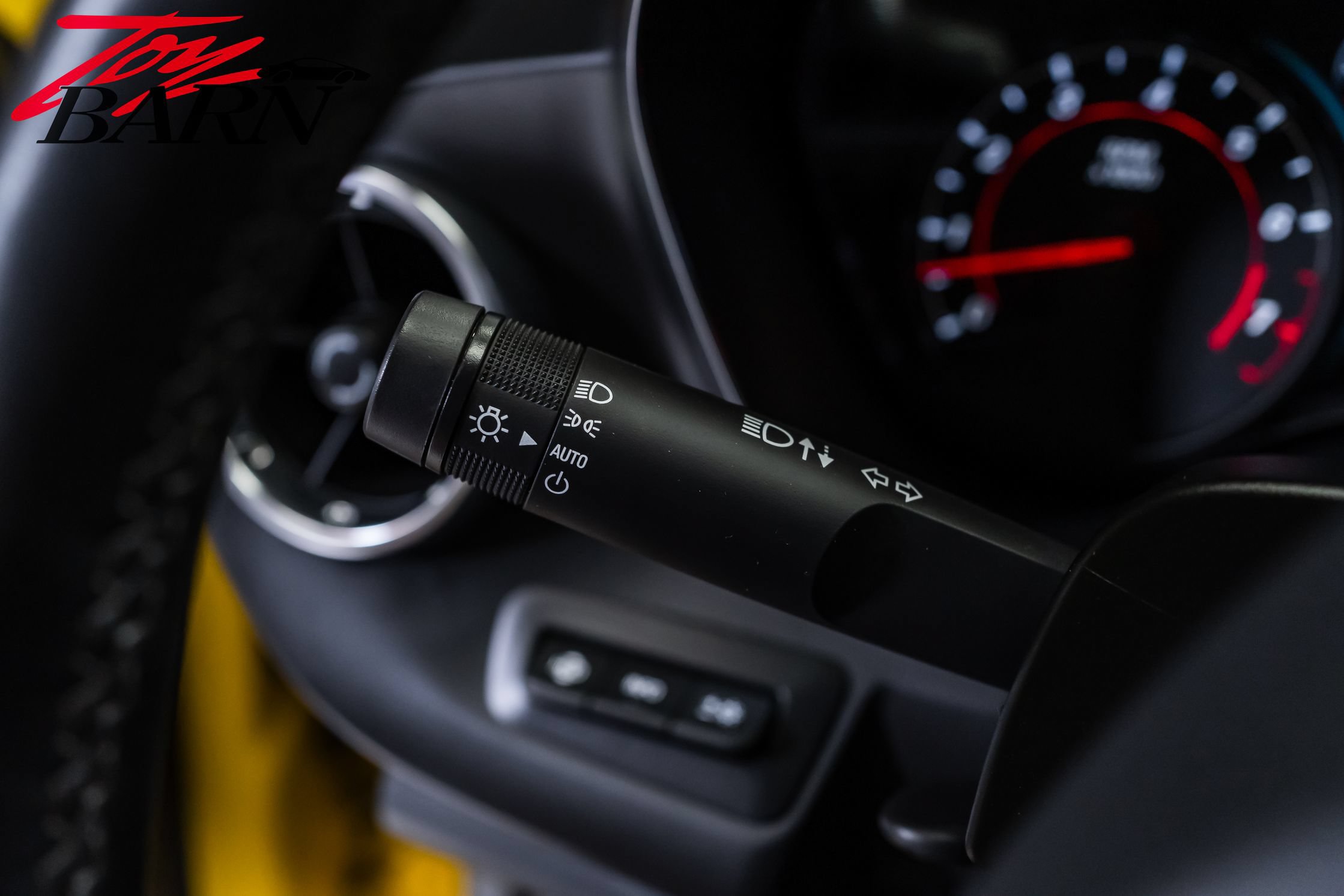 Used 2016 Chevrolet Camaro SS RWD image 35