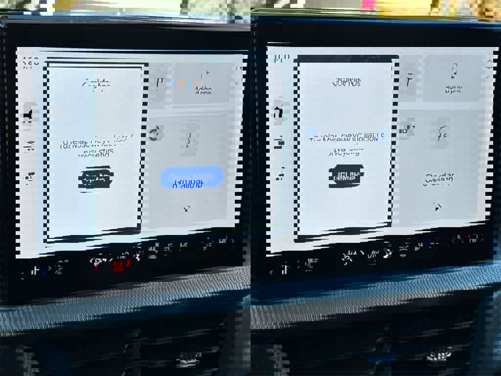 Used 2025 Ford Explorer Platinum w/ Ultimate Package image 29