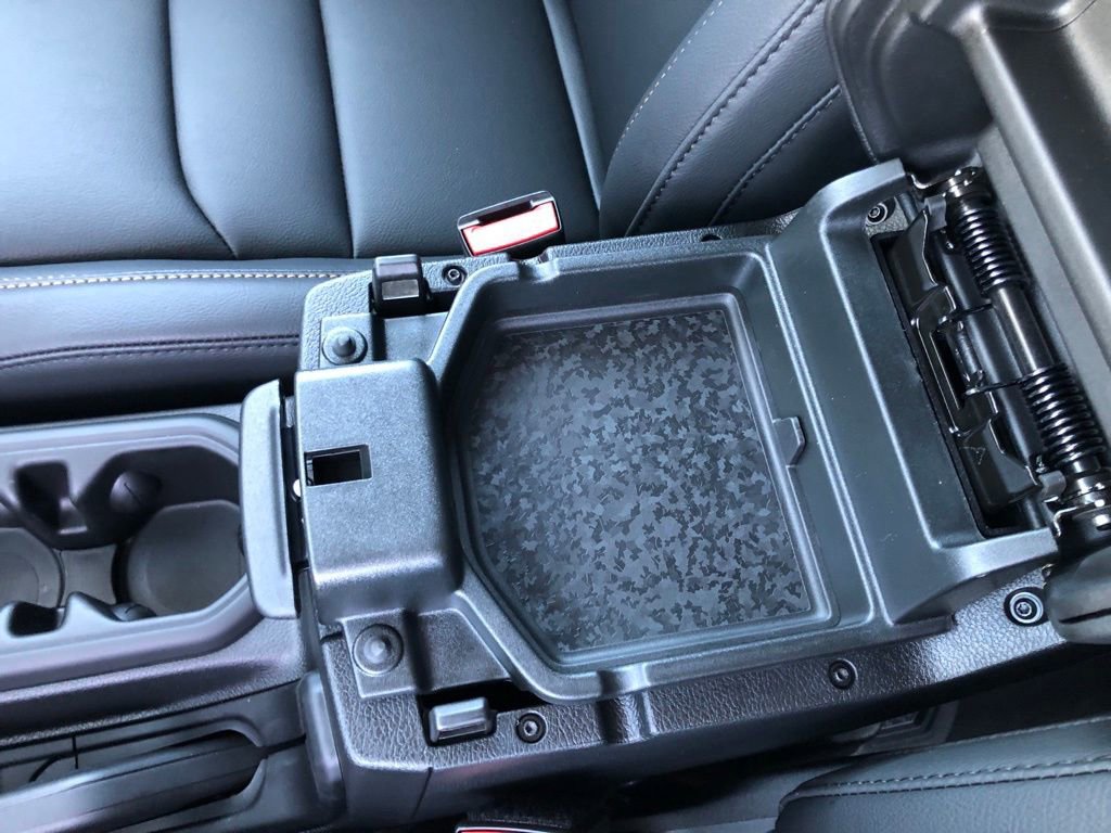 New 2025 Jeep Wrangler Sahara w/ Safety Group image 30