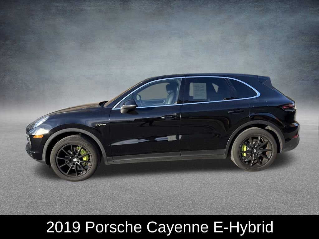 Used 2019 Porsche Cayenne E-Hybrid video 2