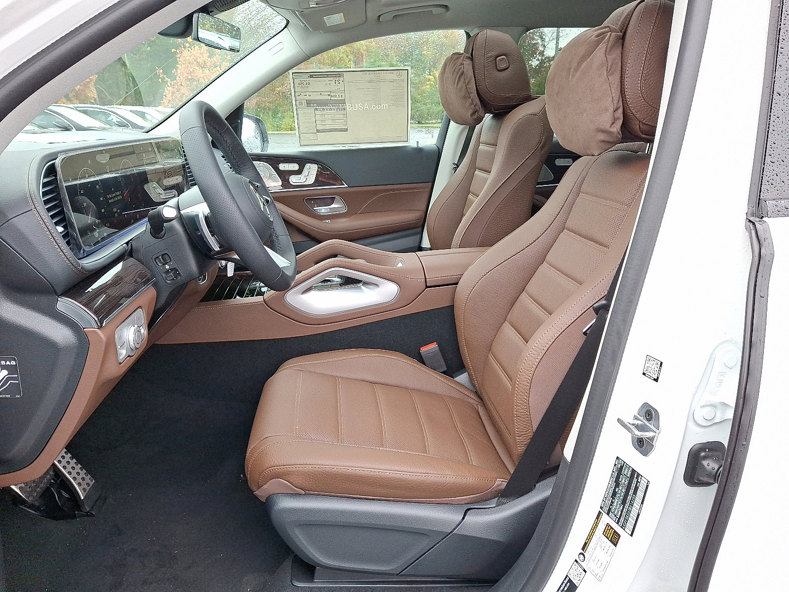 New 2026 Mercedes-Benz GLS 450 4MATIC image 9