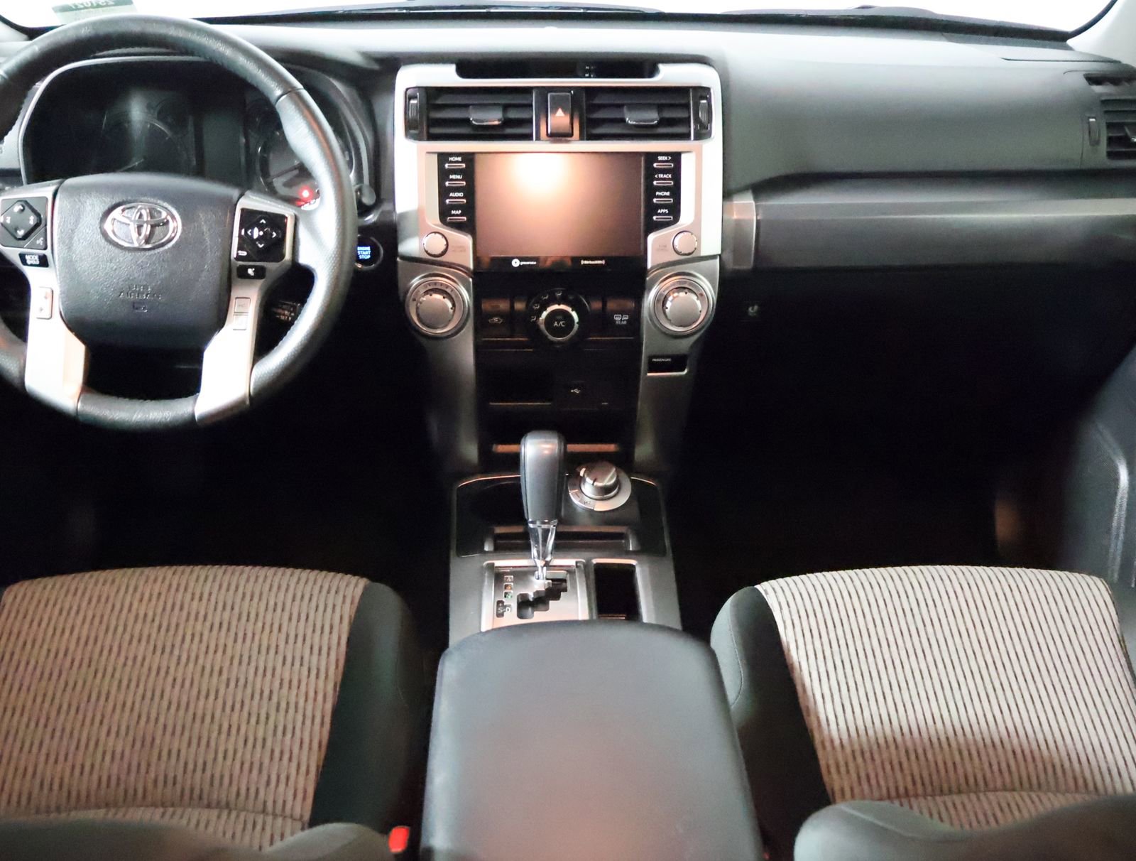 Used 2024 Toyota 4Runner SR5 image 23