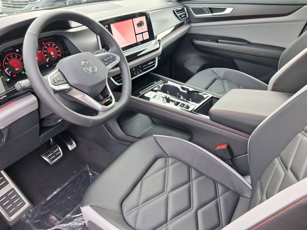 New 2026 Volkswagen Atlas Peak Edition AWD/4WD image 7