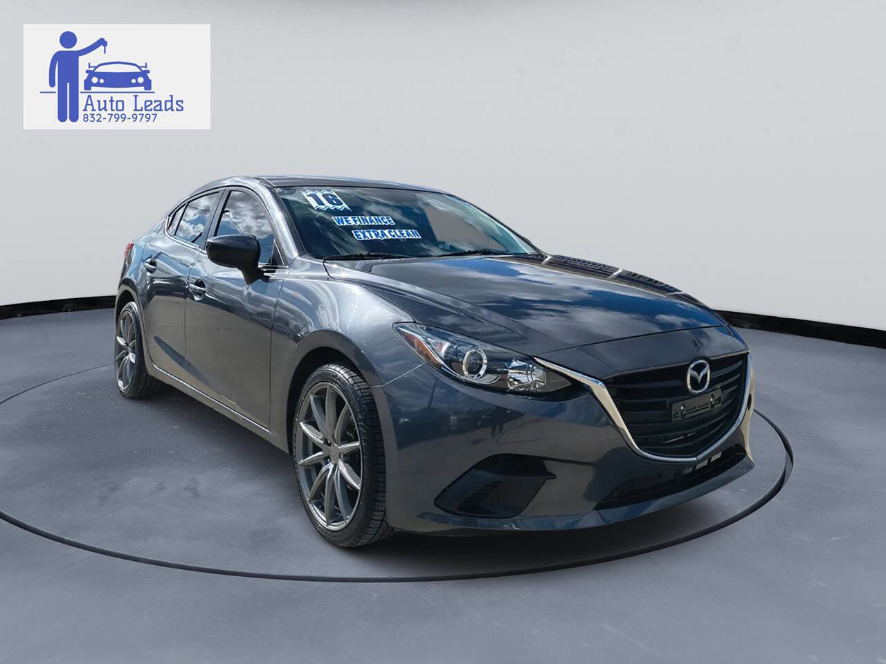 Used 2016 MAZDA MAZDA3 i Touring image 2