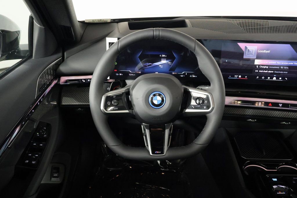 New 2026 BMW i5 eDrive40 w/ Executive Package image 3